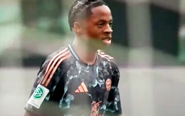 Sao trẻ Bayern Munich Wisdom Mike lỡ hẹn FIFA Club World Cup vì bận thi