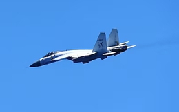 Nhật Bản phản đối Trung Quốc sau vụ chiến đấu cơ áp sát máy bay tuần tra