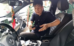 Mang súng, ma túy, định 'chuồn' qua biên giới bằng hộ chiếu hết hạn