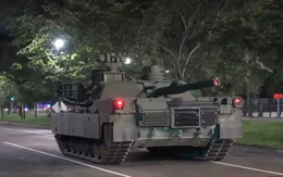 Xe tăng quân đội đi tuần tra ở Washington sau khi kiểm soát Los Angeles?