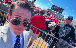 Ông Trump bổ nhiệm cử nhân 22 tuổi vào vị trí lãnh đạo chống khủng bố?