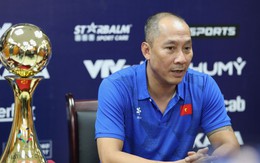 HLV Nguyễn Tuấn Kiệt lý giải về set thua duy nhất của tuyển bóng chuyền nữ Việt Nam