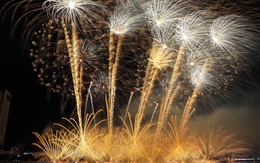 Khán giả bùng nổ cảm xúc với màn trình diễn pháo hoa giữa Canada và Trung Quốc