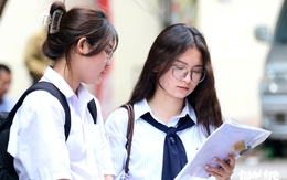 Khối C phải tự cứu mình trước nguy cơ bị hắt hủi