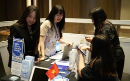 Khách Việt đi Hàn làm đẹp tăng vọt, giữ vững vị trí top 6