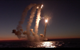 Video Iran phóng tên lửa từ tàu ngầm tấn công Israel là giả