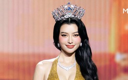 Lần đầu á hậu có sân khấu final walk tại Miss Cosmo Vietnam