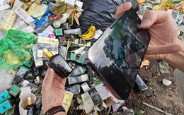 Đà Lạt truy tìm nguồn gốc cả đống mỹ phẩm, thuốc bị vứt bỏ ven đường