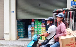 Thủ phủ tổng kho bánh kẹo La Phù cửa đóng then cài, bán hàng kiểu ‘du kích’