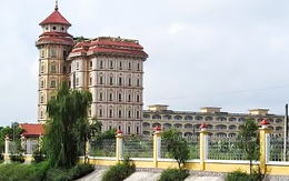 Đình chỉ hoạt động đào tạo đại học Trường đại học Hà Hoa Tiên