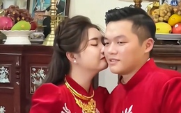 Cô dâu bị MC chọc quê 'hôn má chú rể' trong ngày cưới