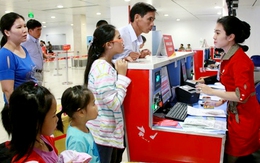 Ưu tiên cho người lớn tuổi, phụ nữ mang thai và có con nhỏ tại sân bay sao phải đắn đo?