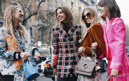 Thời trang xa xỉ ngày càng xa tầm với, giới trẻ không còn thấy xấu hổ khi xài hàng giả