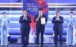 Báo Tuổi Trẻ giành ba giải báo chí quốc gia, giải A cho phóng sự ảnh xúc động về Làng Nủ