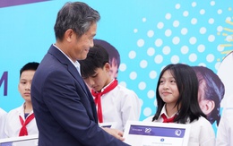 Chubb Life trao 2.000 suất học bổng tiếp sức cho học sinh vượt khó