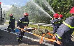 Giả định xe tải tông xe bồn cháy lớn, xử lý ngay trên cao tốc Đà Nẵng - Quảng Ngãi