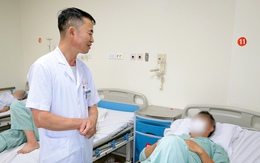 Nhập viện vì bị cánh quạt drone chém khi đang phun thuốc trừ sâu