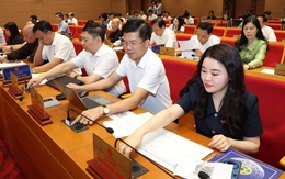 Hà Nội chuyển hơn 27.700 dự án/nhiệm vụ từ cấp quận, huyện về cấp xã mới thực hiện