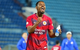 Lời giải nào cho hàng thủ tuyển Việt Nam?