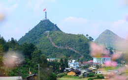 Cột cờ Lũng Cú Hà Giang tạm dừng đón khách