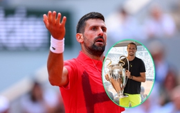 Djokovic ‘bắt quả tang’ Zverev theo dõi mình trước trận tứ kết Roland Garros