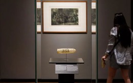 Có gì khác biệt ở chiếc bao cao su 200 năm tuổi?