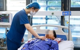 Cứu sống 4 người trong gia đình bị ngộ độc do ăn nấm rừng