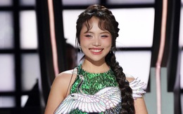 Phương Mỹ Chi tặng nón lá ở Sing! Asia; Tài tử Jared Leto bị tố quấy rối phụ nữ