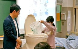 Nhật Bản đối mặt ‘khủng hoảng nhà vệ sinh’ sau thảm họa