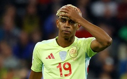 Yamal đã ngông nghênh thế nào trước khi bị Ronaldo 'xử đẹp'?