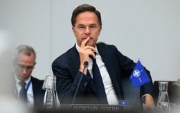 Lãnh đạo NATO nói cần thêm hàng ngàn xe bọc thép, xe tăng và hàng triệu quả đạn pháo