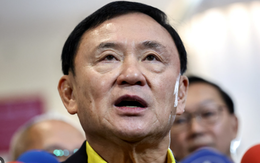 Cựu thủ tướng Thaksin Shinawatra ra hầu tòa về tội khi quân