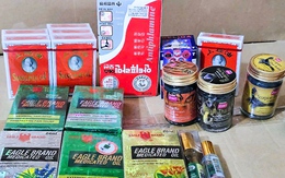 Bắt cặp vợ chồng sản xuất 70.000 chai 'dầu gió con ó' giả