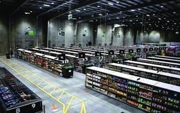 Thời "không đèn": từ nhà máy đến kho hàng