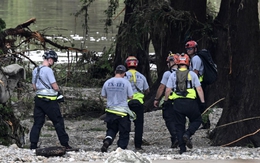 1 tuần sau thảm họa lũ lụt, Texas vẫn chưa tìm thấy ai sống sót