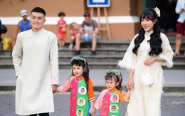 Đề xuất hỗ trợ tiền mặt, hiện vật với gia đình sinh hai con gái