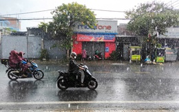 Thời tiết hôm nay 13-7: Duyên hải Nam Trung Bộ nắng nóng, các vùng còn lại mưa dông