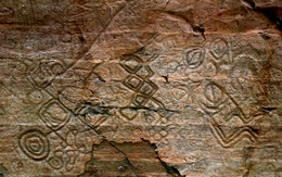 Tranh đá 7.000 năm tuổi về săn cá voi của Hàn Quốc được công nhận là Di sản thế giới