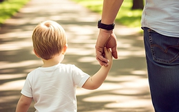 Cha sống giả dối, di sản để lại cho con là gì?