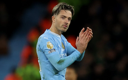 Một CĐV Man Utd ra tòa thừa nhận đã tát Jack Grealish