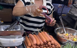 Vụ 6 khách Lào bị 'chặt chém' ở Đà Nẵng: '4 cái râu mực mà 480.000 đồng thì lương tâm ở đâu'?