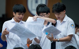 'Mưa' điểm 10 thi tốt nghiệp THPT, nhưng điểm chuẩn dự kiến giảm