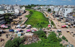 Công trường kênh Tham Lương 9.000 tỉ: Nhà thầu đông, công nhân thưa, chủ đầu tư nói gì?