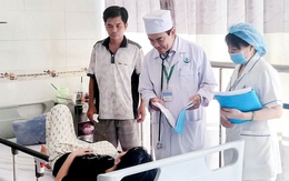 Nhiều ca bệnh sốt xuất huyết sốc nặng do tự điều trị tại nhà