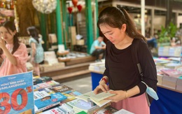 Doanh thu Đường sách TP.HCM đạt hơn 31,3 tỉ đồng nhưng lượng sách bán ra giảm