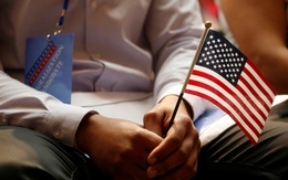 Có thật luật mới ở Mỹ giúp ai cũng được thẻ xanh sau 7 năm cư trú?