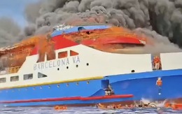 Cháy du thuyền ở Indonesia, 3 hành khách thiệt mạng