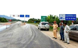 Cảnh sát giao thông đề nghị khắc phục ngay bất cập trên cao tốc Hòa Liên - Túy Loan đang thi công