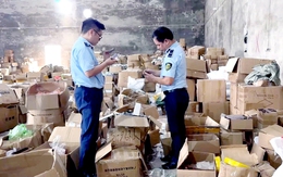 Quản lý thực phẩm trong 'siêu đô thị': Không ngoại lệ cho hàng nhà làm