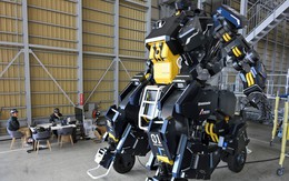 Nhật Bản phát triển robot cứu hộ khổng lồ hình người